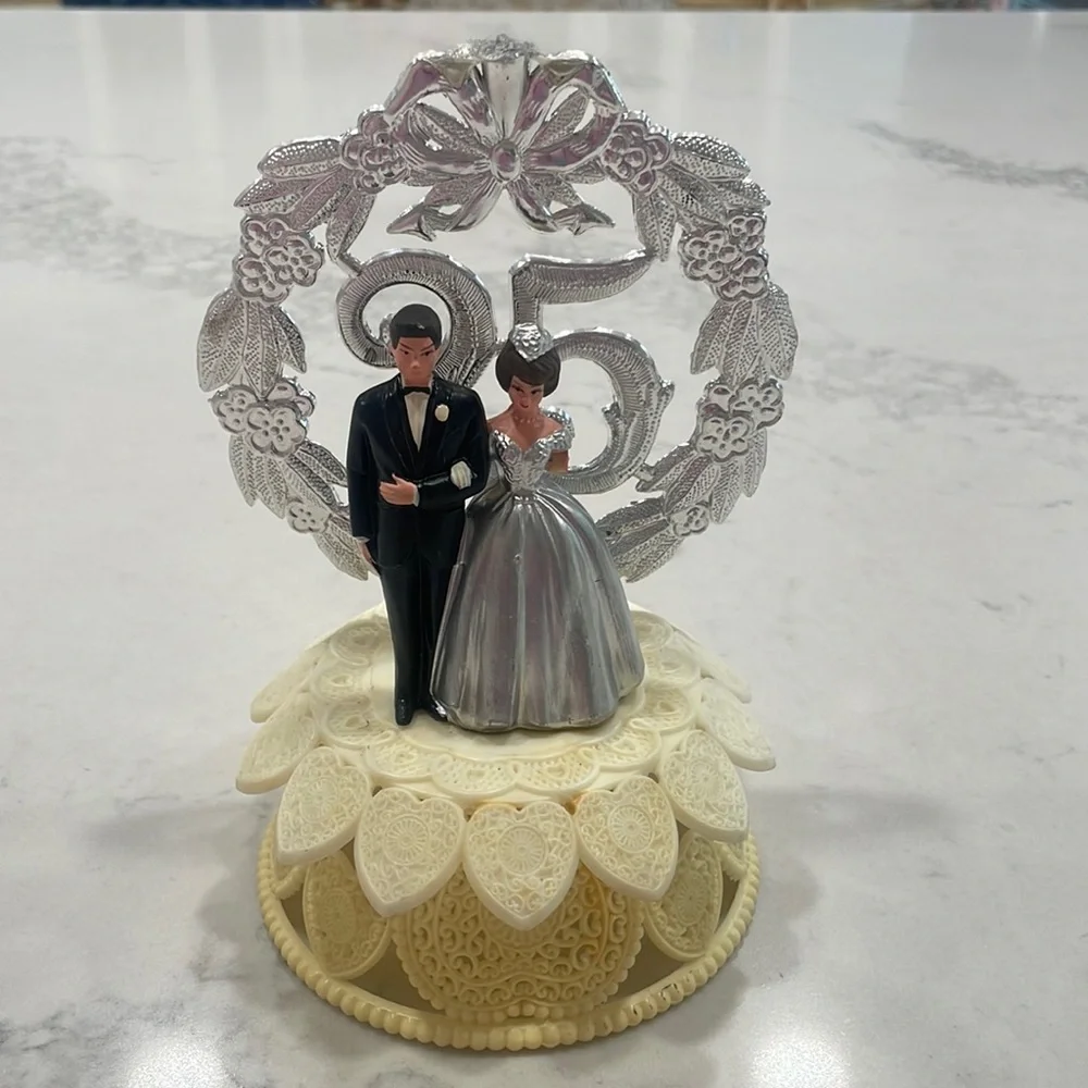 Vintage 25th anniversary cake topper